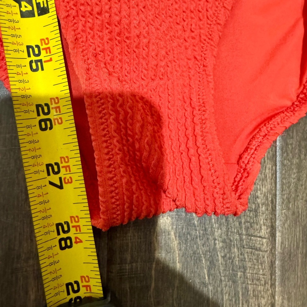 Aerie Textured One Piece Swimsuit Coral Orange Cutout Ring UPF 50 NWT M Long - Picture 14 of 14